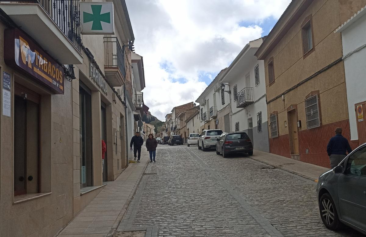 Una de las calles de Huesa, en Jaén, el pueblo con menor renta media de España.