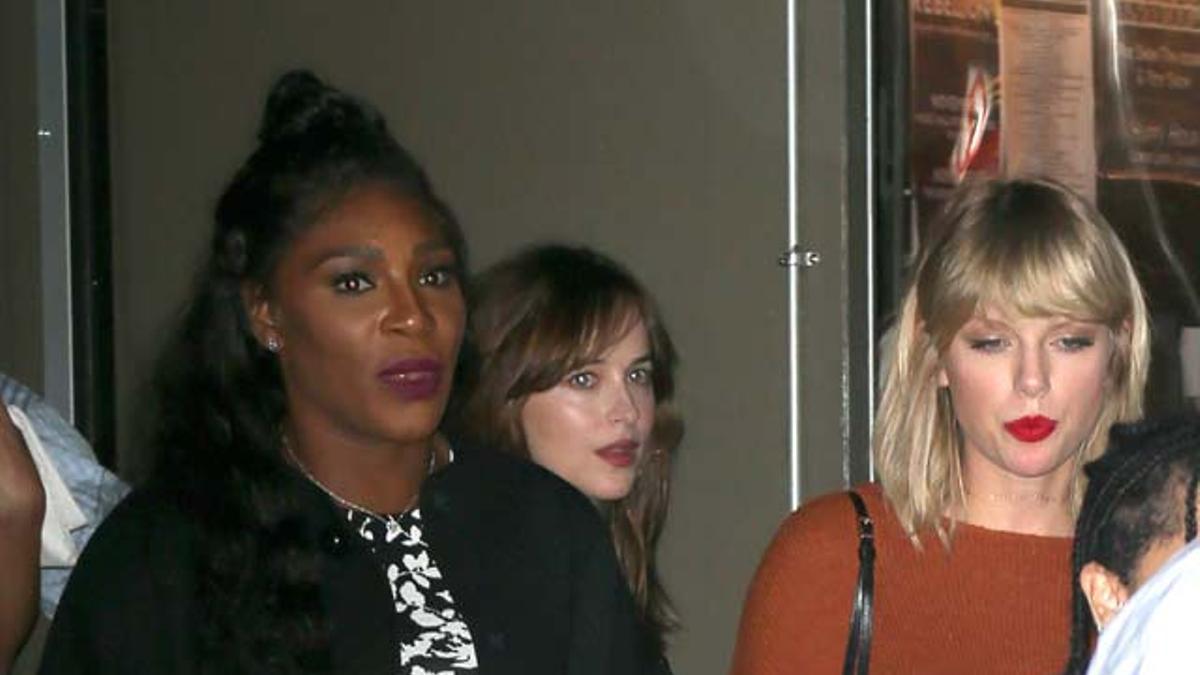 Taylor Swift y Serena Williams, de la mano por si alguna se pierde