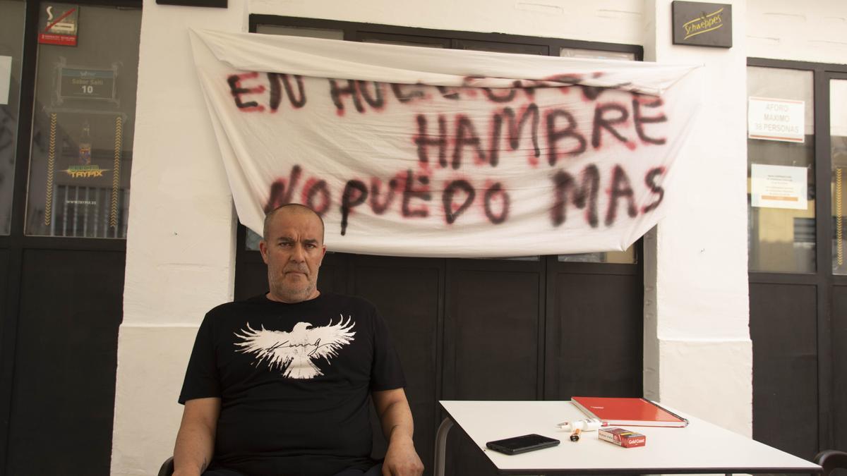 Un hostelero de Xàtiva inicia una segunda huelga de hambre como medida de presión para abrir la terraza de su bar
