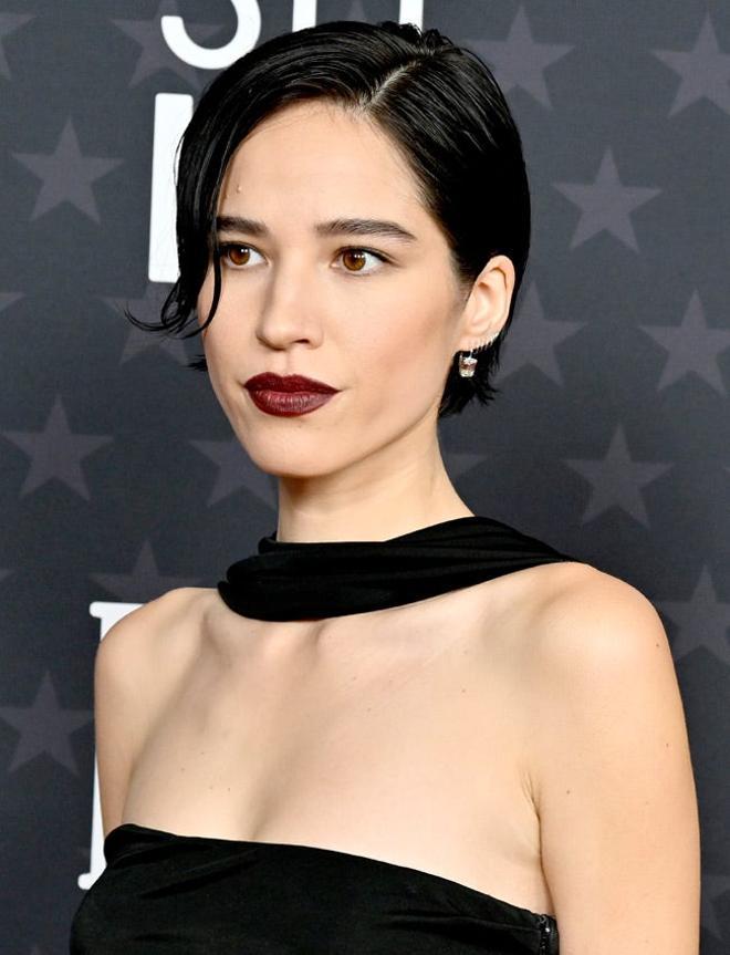 Kelsey Asbille en los Critics Choice Awards 2023