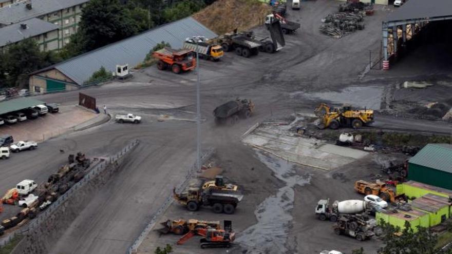 Instalaciones mineras en Cerredo (Degaña).