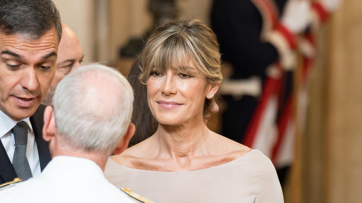 El presidente del Gobierno, Pedro Sánchez, y Begoña Gómez.