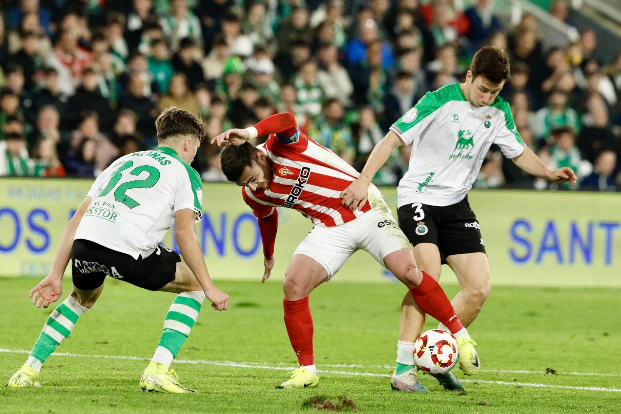Así fue (en imágenes) el partido de Copa Racing-Sporting, y el viaje de la Mareona