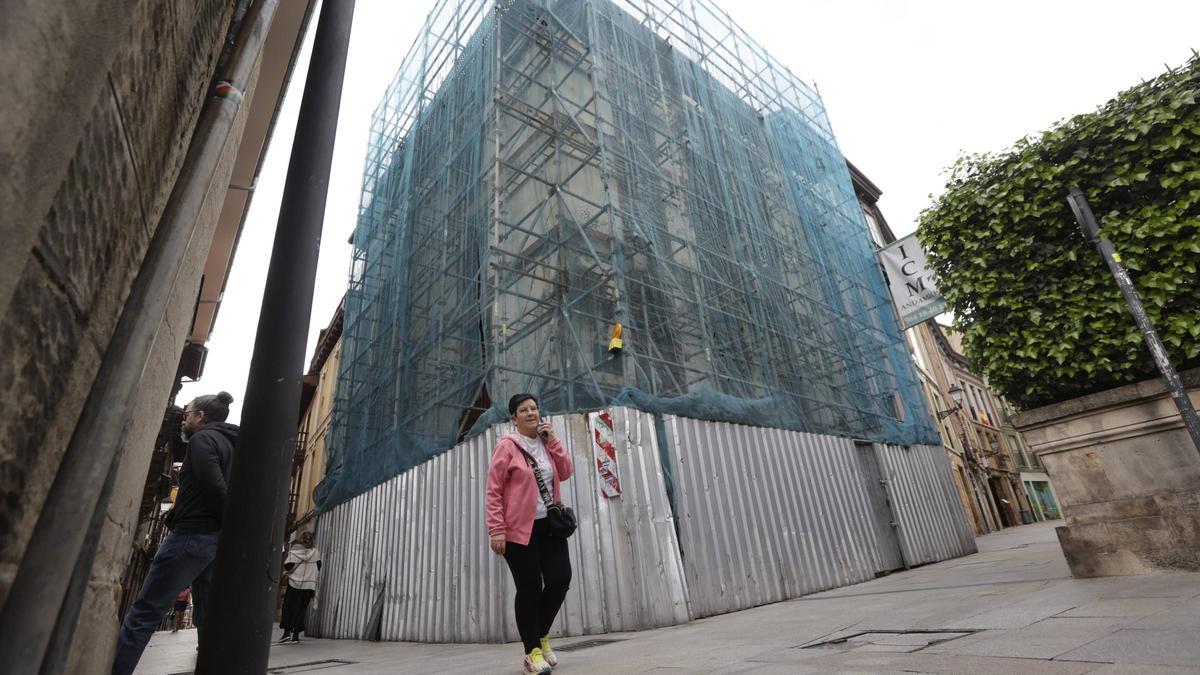 El edificio que será subastado.