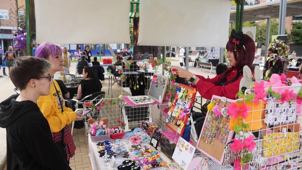 Primer Comic Show de los comerciantes de El Arcángel.