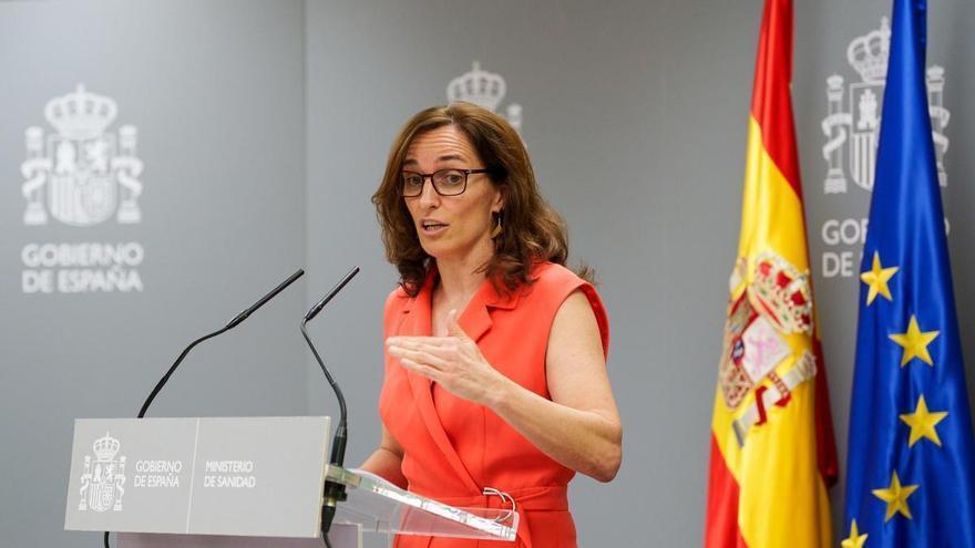 Mónica García responde a Clavijo: “Yo comuniqué personalmente al presidente de Canarias que el barco atracará en Tenerife”