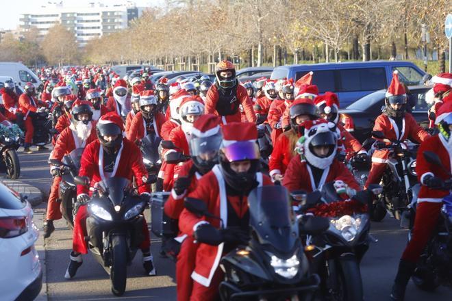 'Papanoelada' motera solidaria en València