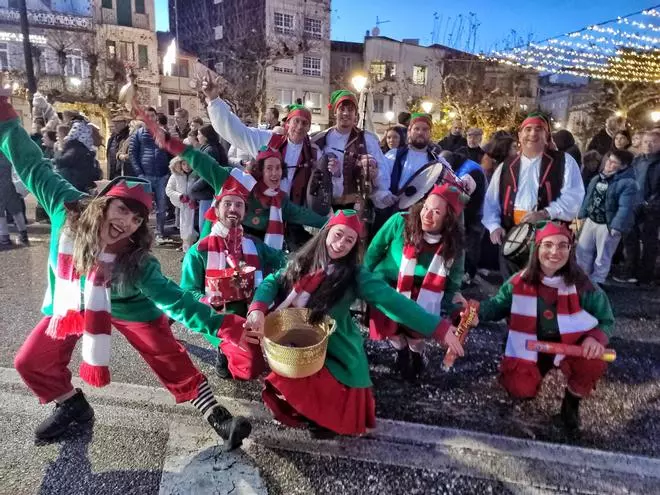 Las fotos de Sus Majestades los Reyes Magos recorriendo Cangas