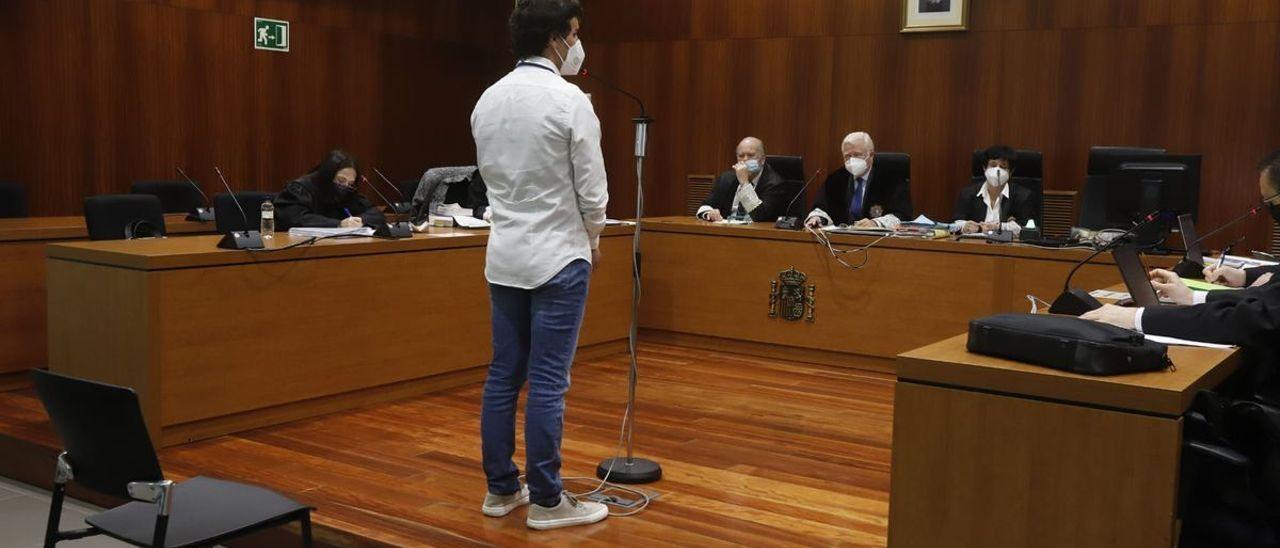 Artús Roca Tarrés cuando fue juzgado en la Audiencia de Zaragoza.