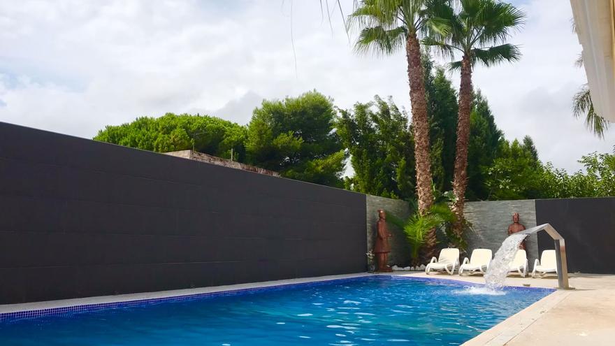 Se alquila en Castellón: Esto es lo que cuesta bañarte en una piscina privada