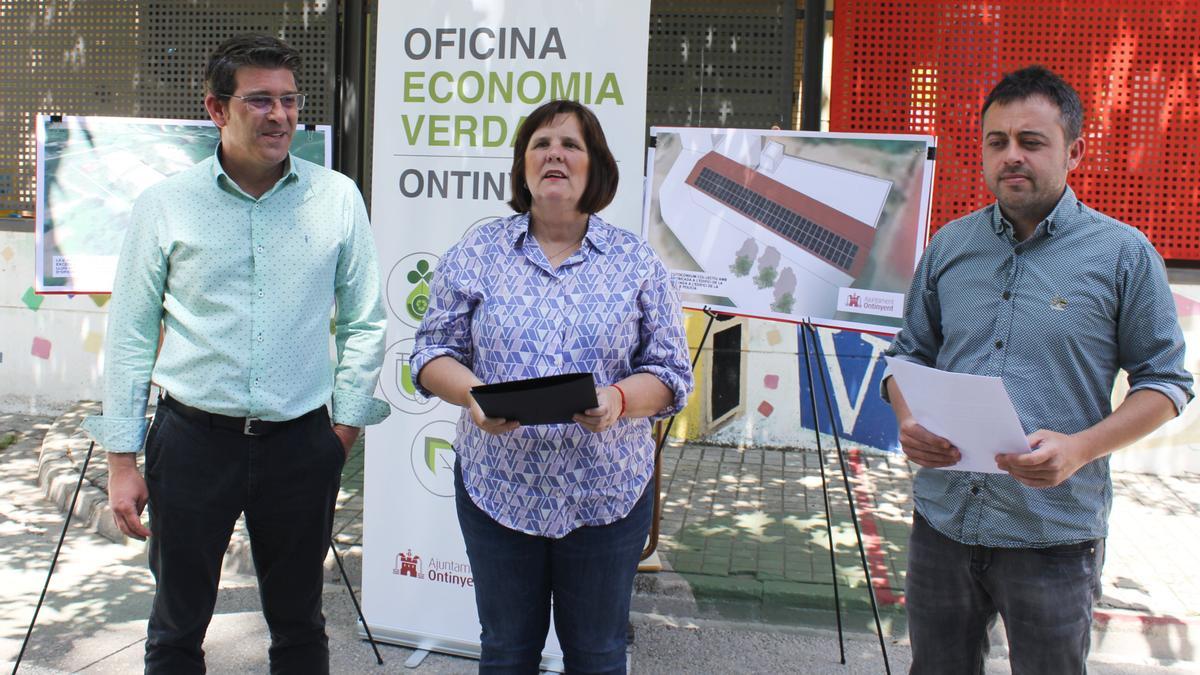 Jorge Rodríguez, Sayo Gandia y Rafa Gisbert, durante la presentación de la iniciativa en Ontinyent.