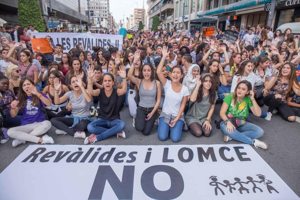 Los estudiantes van a la huelga