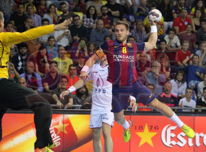 FC Barcelona, 43 - RK Zagreb, 21