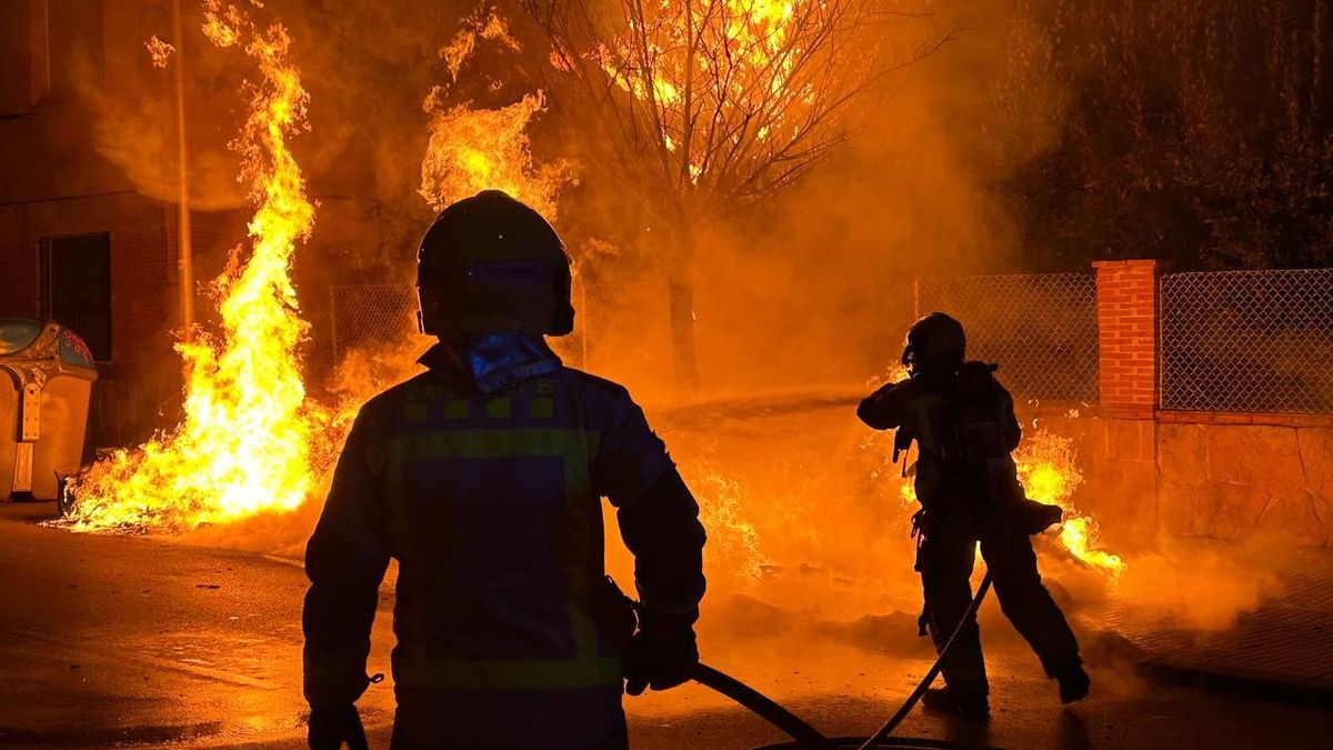 El Govern proyecta tener 4.000 bomberos en 2030 con convocatorias anuales