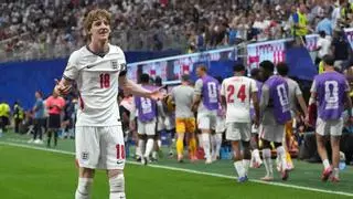 La prensa británica pone a Gordon en un pedestal