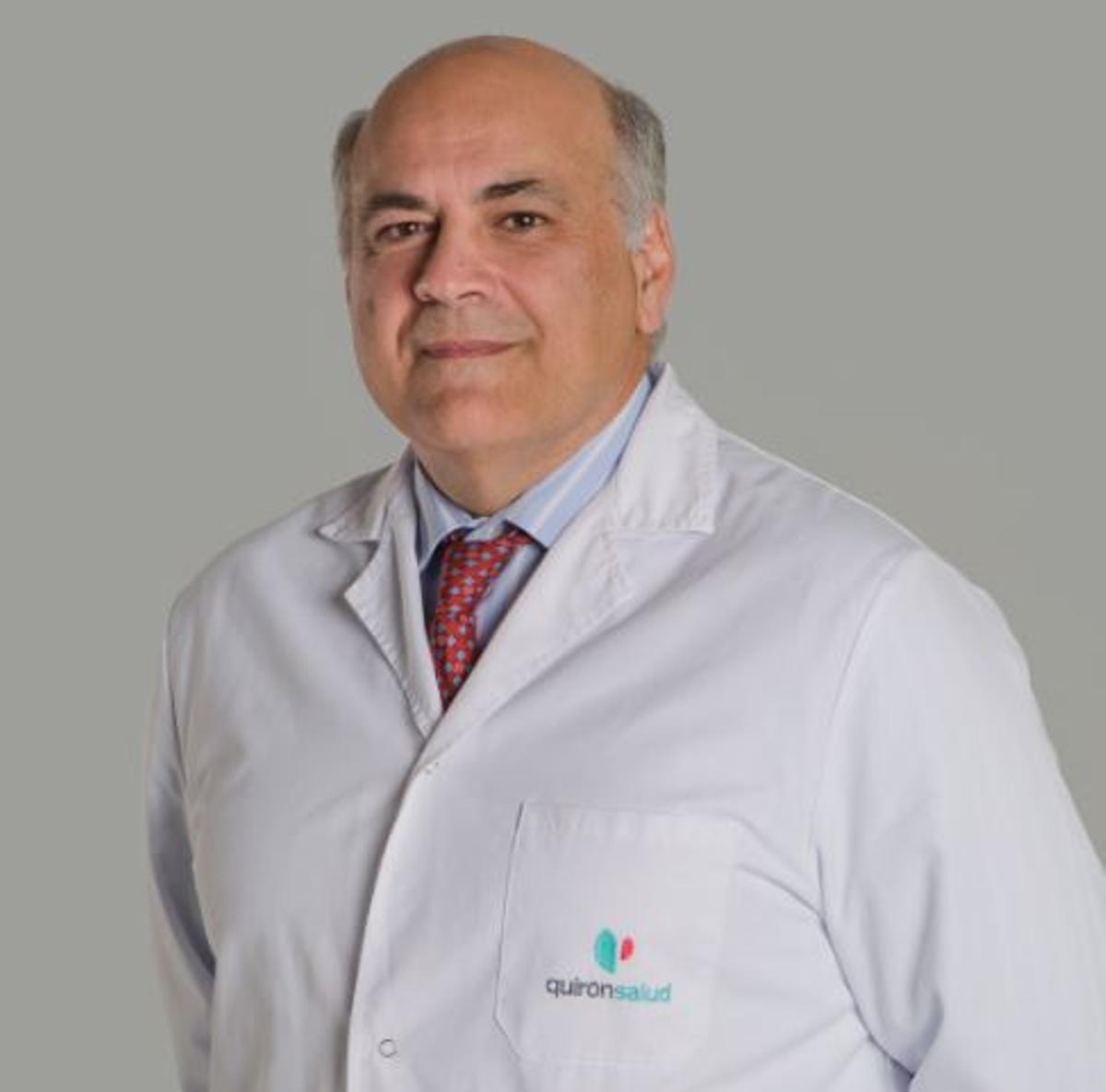 Joseba Rebollo es un oncólogo del Hospital Quirónsalud de Torrevieja y Alicante con gran experiencia en la materia.