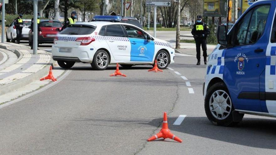 Tres personas, sancionadas en Teruel por salir en procesión con cruces y bolsas de basura