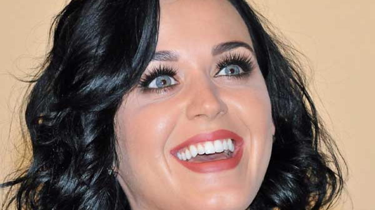 Katy Perry celebra su divorcio