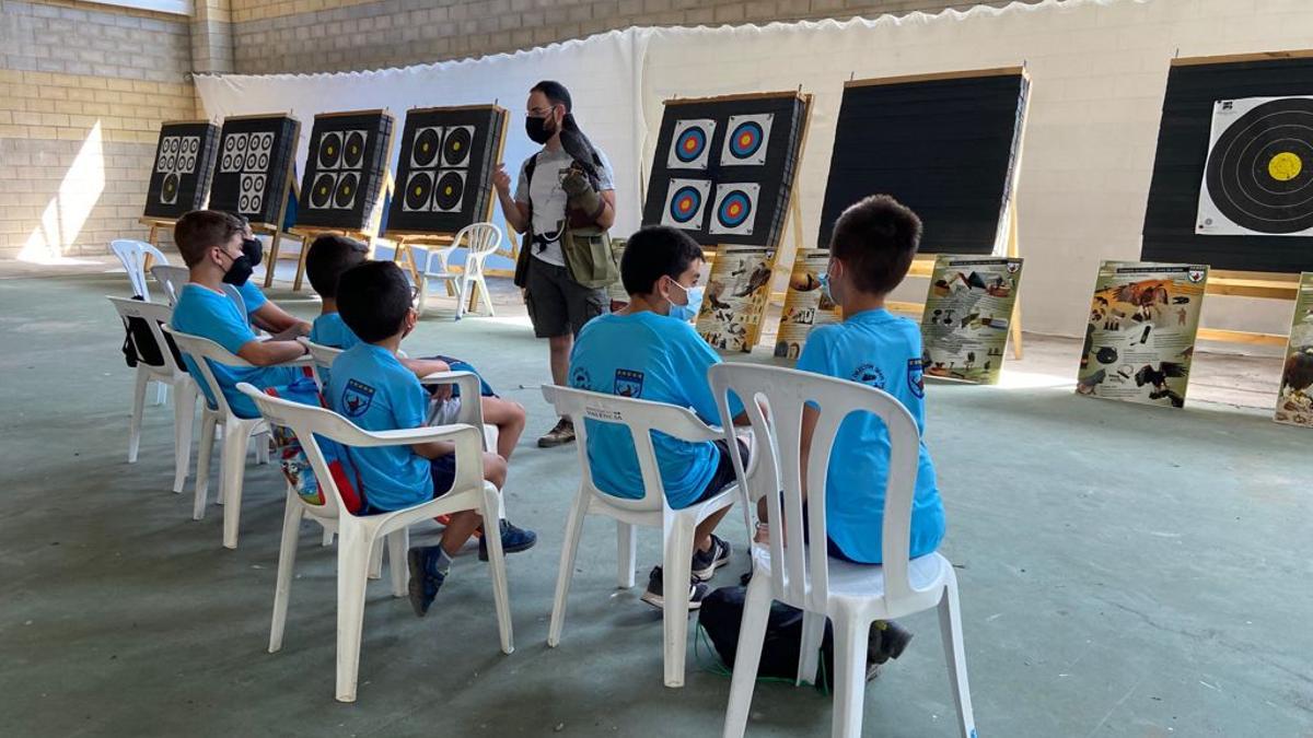 La Escuela de Caza y Naturaleza de la Federación de Caza ha programado “Días de la Naturaleza” y talleres infantiles durante los meses de verano.