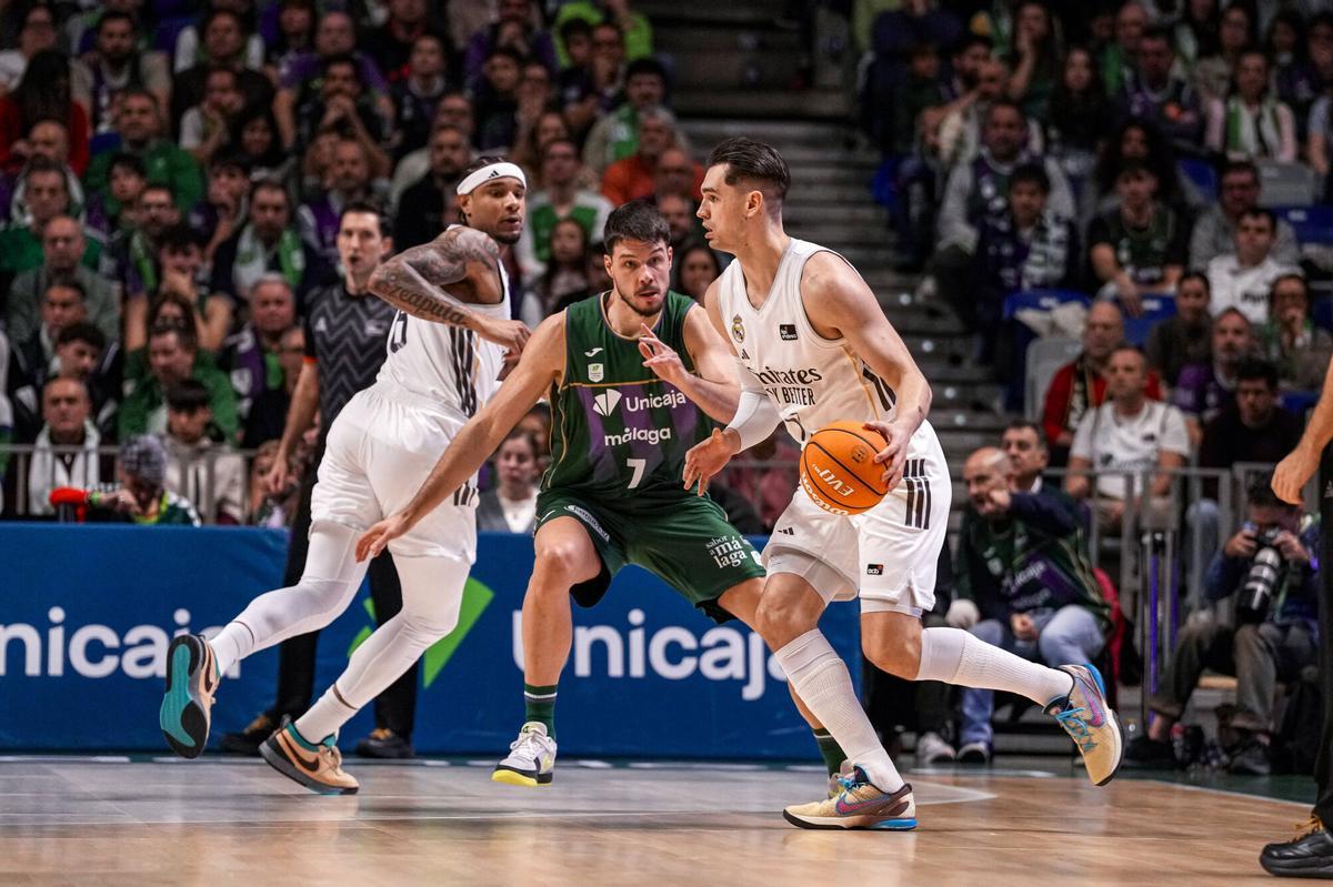 Partido disputado entre Unicaja y Real Madrid