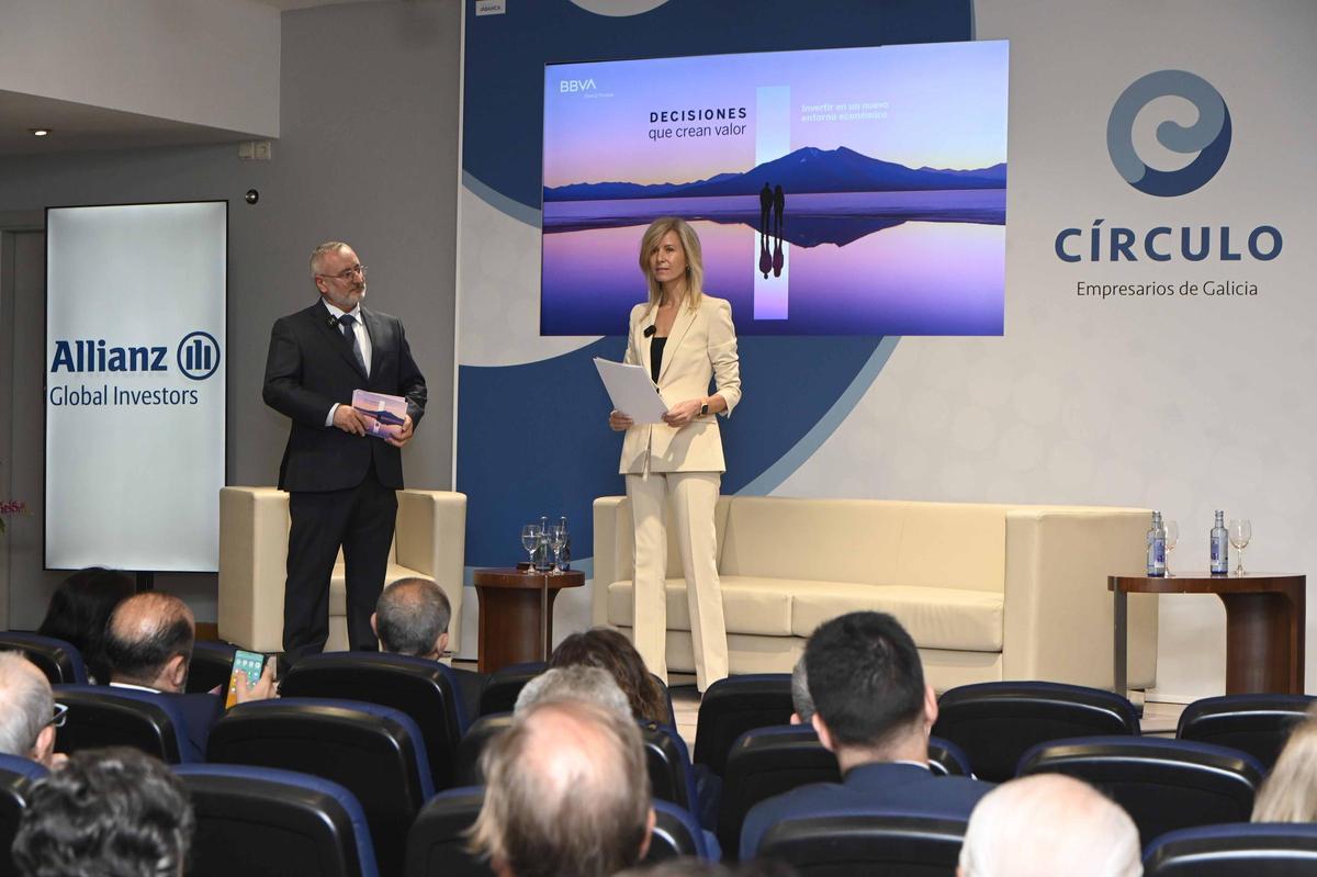 María Borrás (presidenta Círculo de Empresarios de Galicia) y Enrique de la Fuente (BBVA).