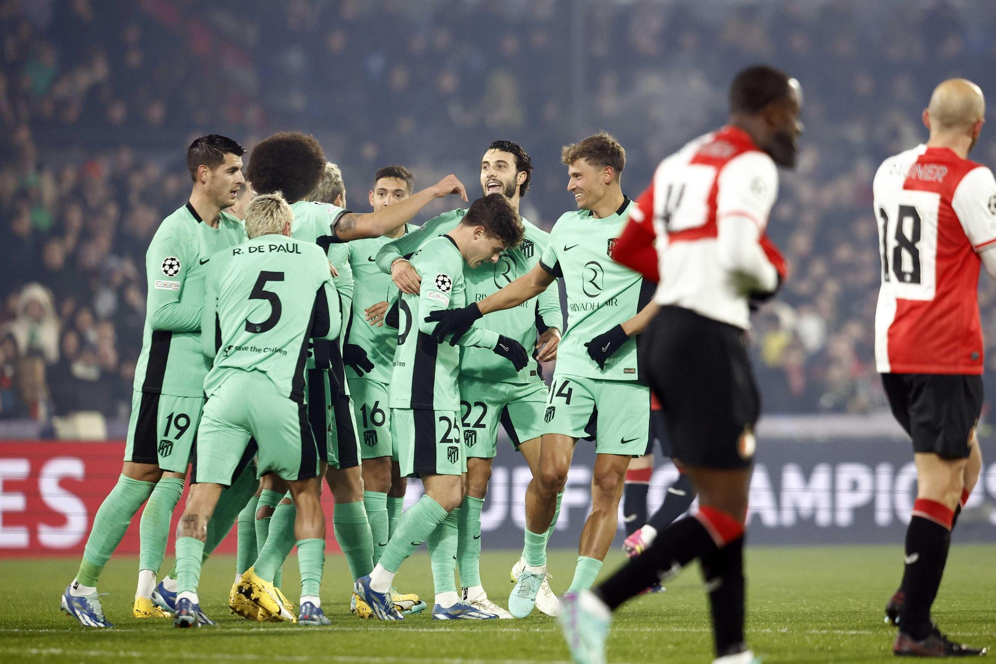 UEFA Champions League - Feyenoord Rotterdam vs Atletico Madrid