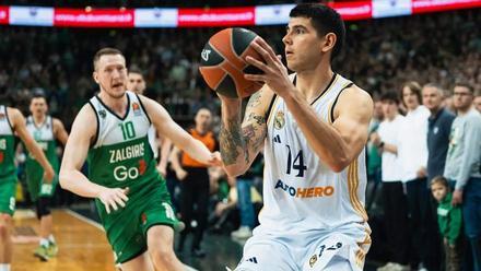 Gabriel Deck, justo antes de anotar la canasta ganadora ante Zalgiris