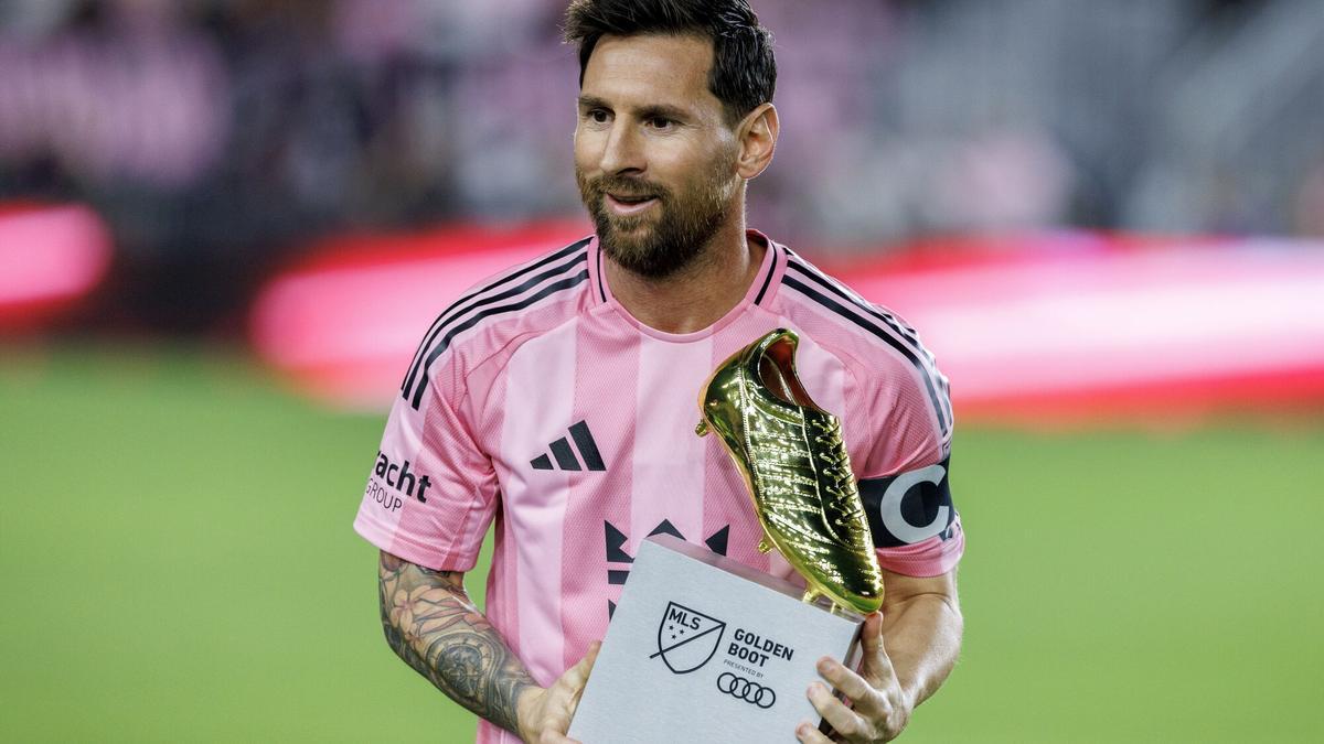 Messi celebró su renovación de la mejor manera que sabe: marcando un gol