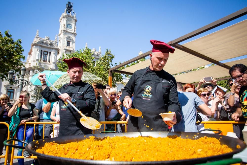 'Paella Day' en la Plaza del Ayuntamiento