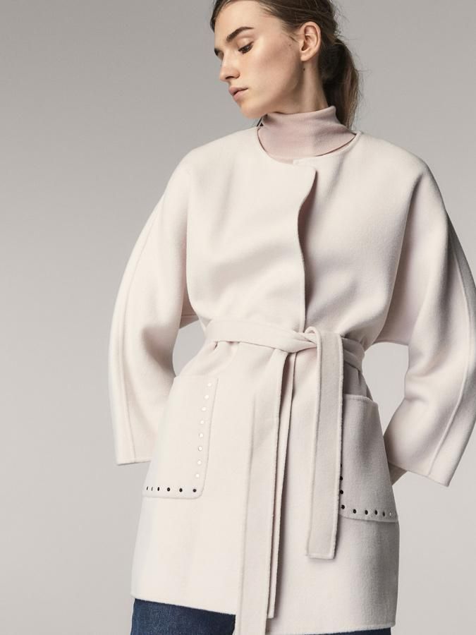Abrigo blanco de lana, de Massimo Dutti