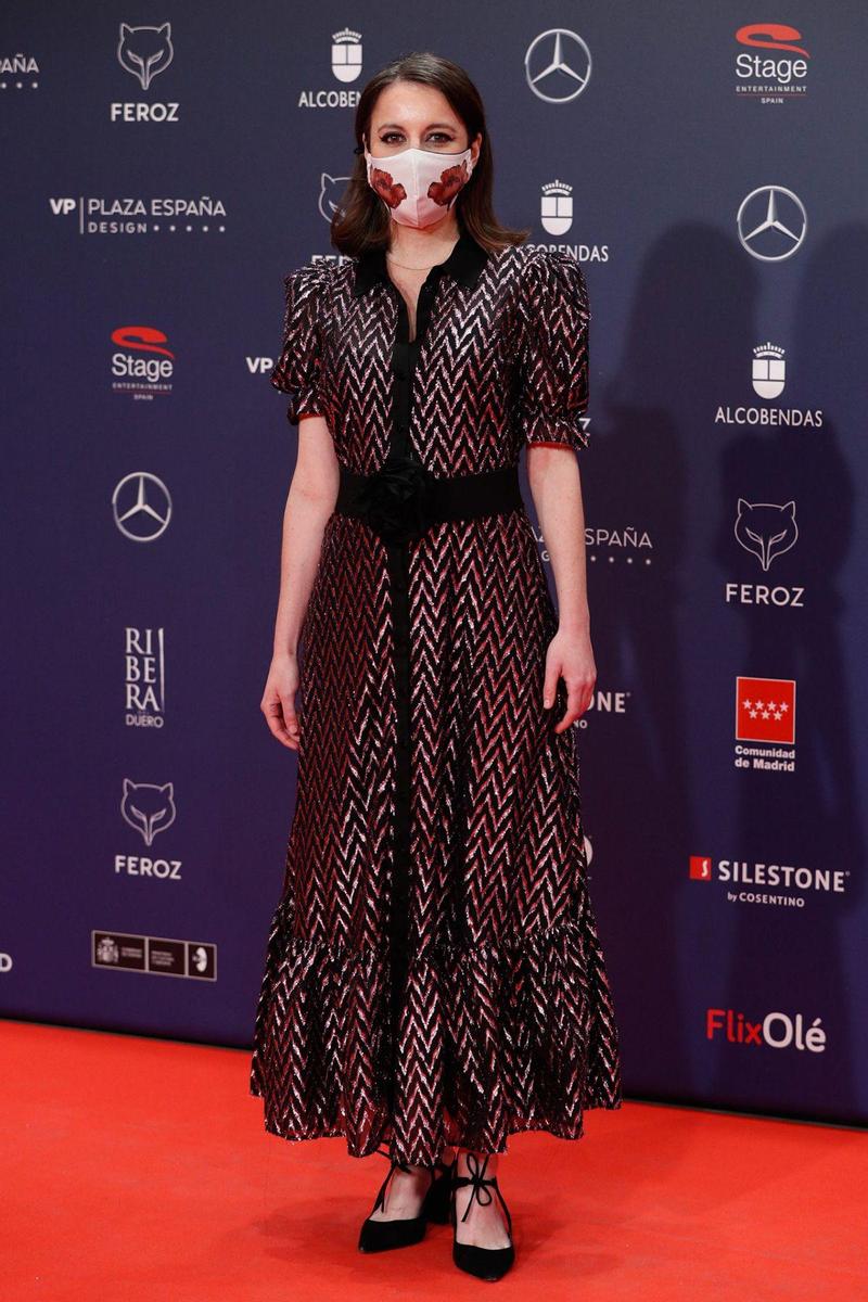 El look completo de Andrea Levy en al alfombra roja de los Premios Feroz 2021