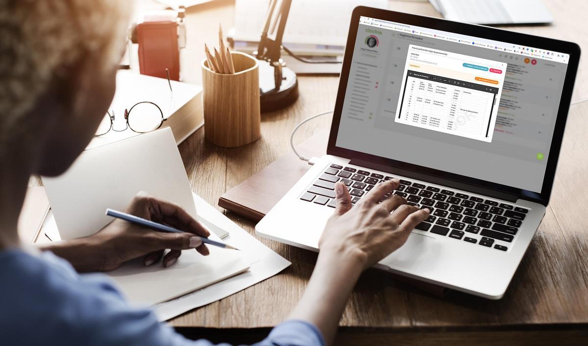 Clockio otomatik raporlar oluşturur