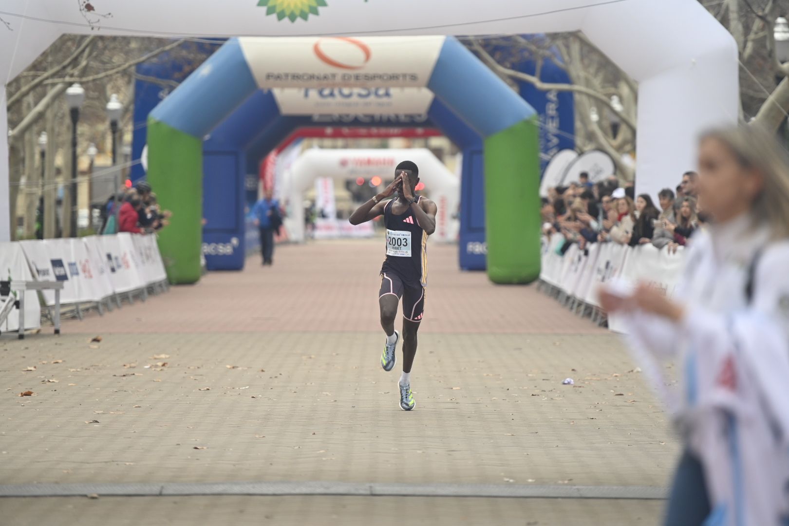 Búscate en las fotos: Las mejores imágenes del Marató bp y el 10K Facsa 2024 de Castelló