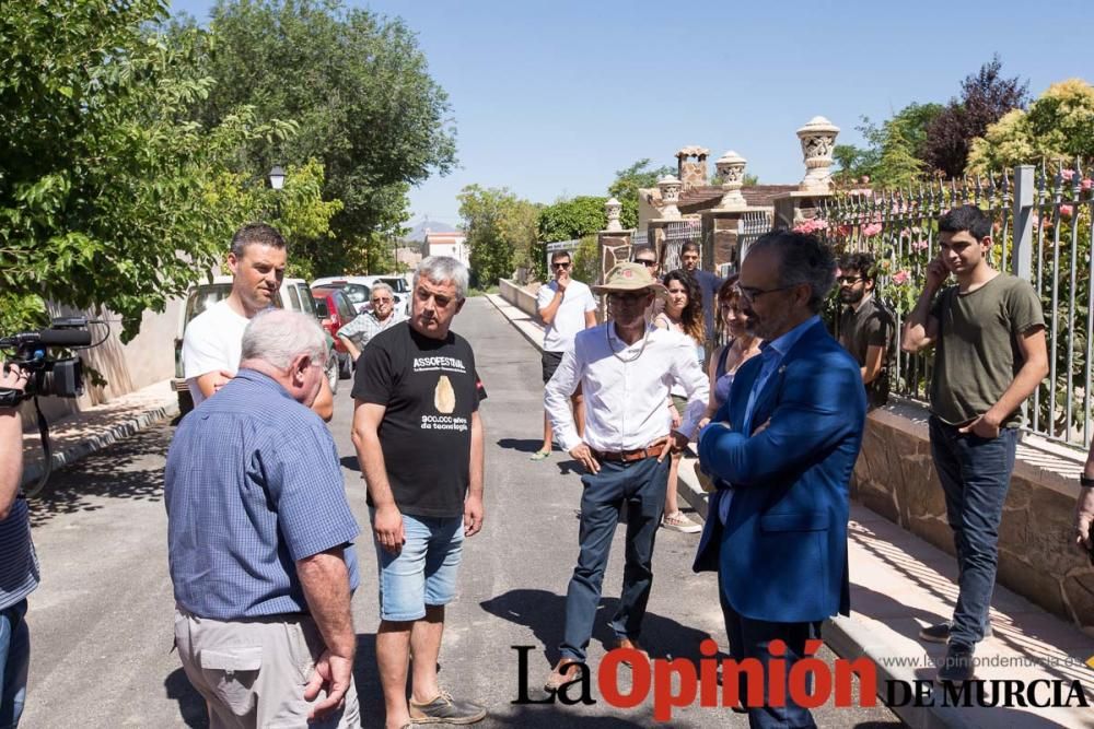 Calle al profesor Walker en la pedanía caravaqueña