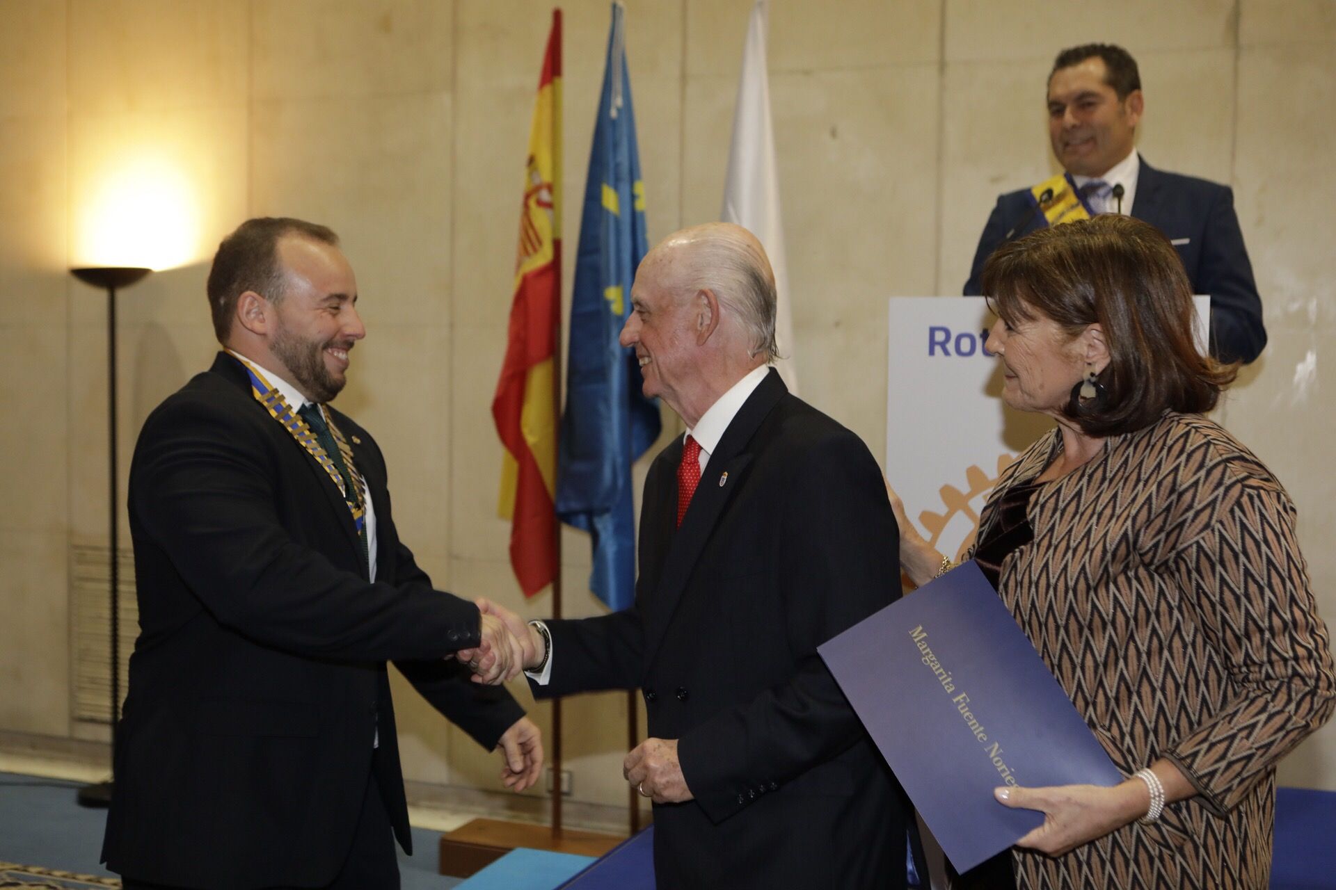 EN IMÁGENES: Entrega del premio "Paul Harris" de los rotarios a Margarita Fuente