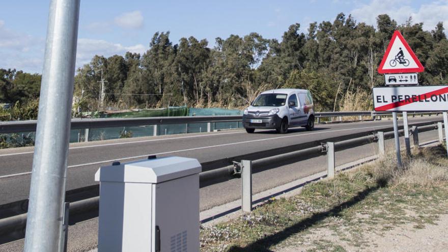 La DGT instala el primer radar de tramo en la CV-500