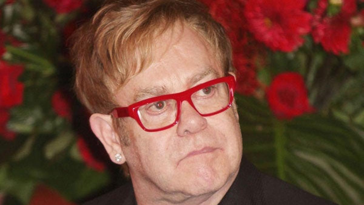 Elton John está preocupado por Lady Gaga