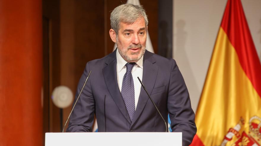 El Gobierno de Canarias urge &quot;acciones&quot; sobre inmigración a un Gobierno que &quot;vive en otra realidad&quot;