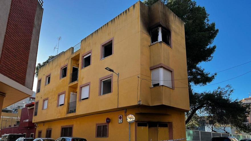 Los okupas vuelven al edificio que se ha quemado dos veces en Nules