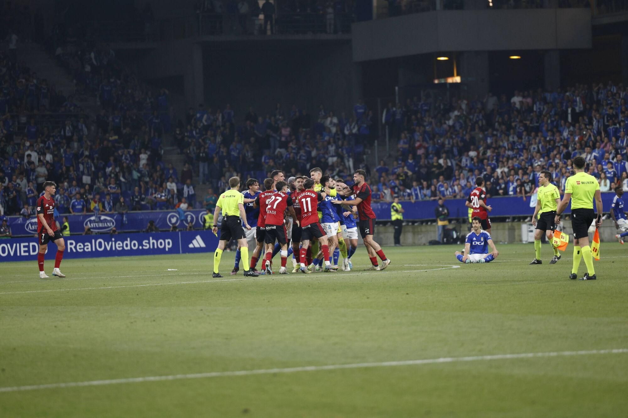 Así se vivió en el Carlos Tartiere la final del play-off entre el Real Oviedo y el Mirandés