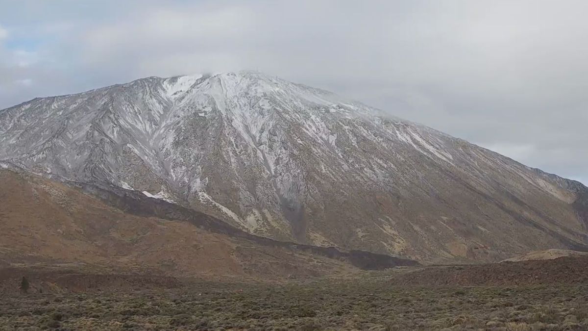 Primera nevada del 2022 en El Teide