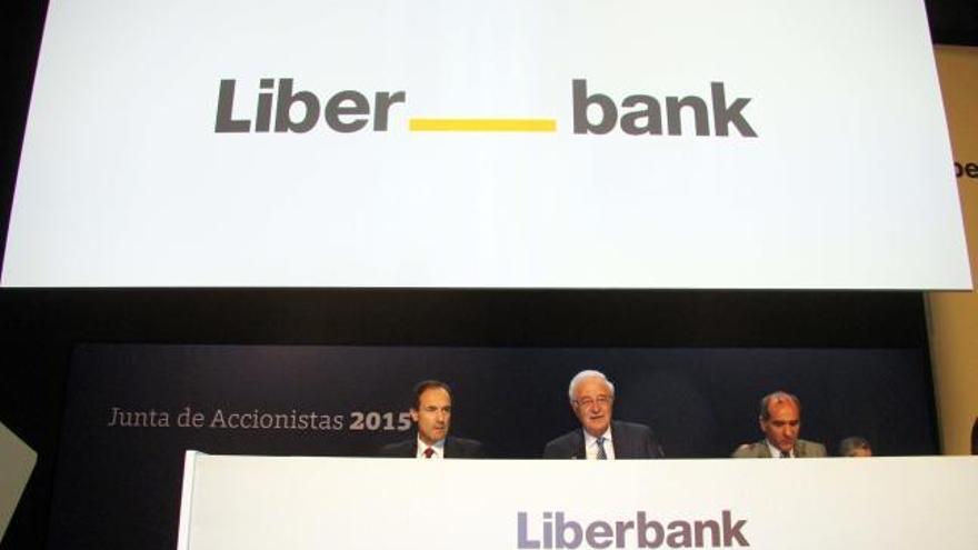 Liberbank cede en Bolsa el 12,37% y Duro Felguera pierde casi el 21%