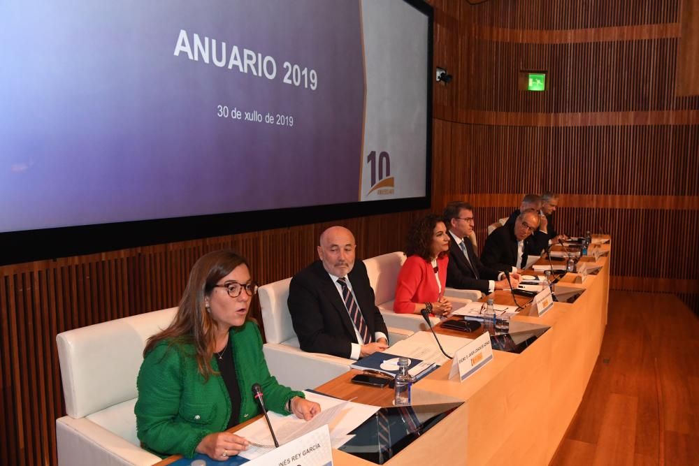La ministra de Hacienda, Maria Jesús Montero, preside la presentación del 'Anuario 2019' del Foro Económico de Galicia.