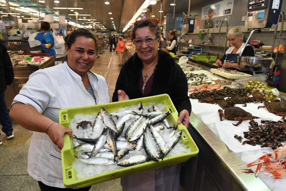 San Xoán 2019 | La sardina, reina en los mercados coruñeses