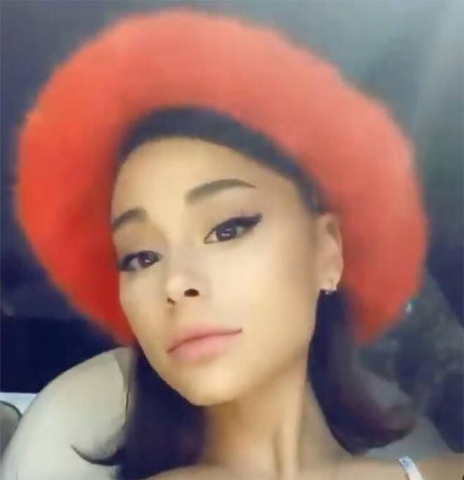 Ariana Grande con corte bob