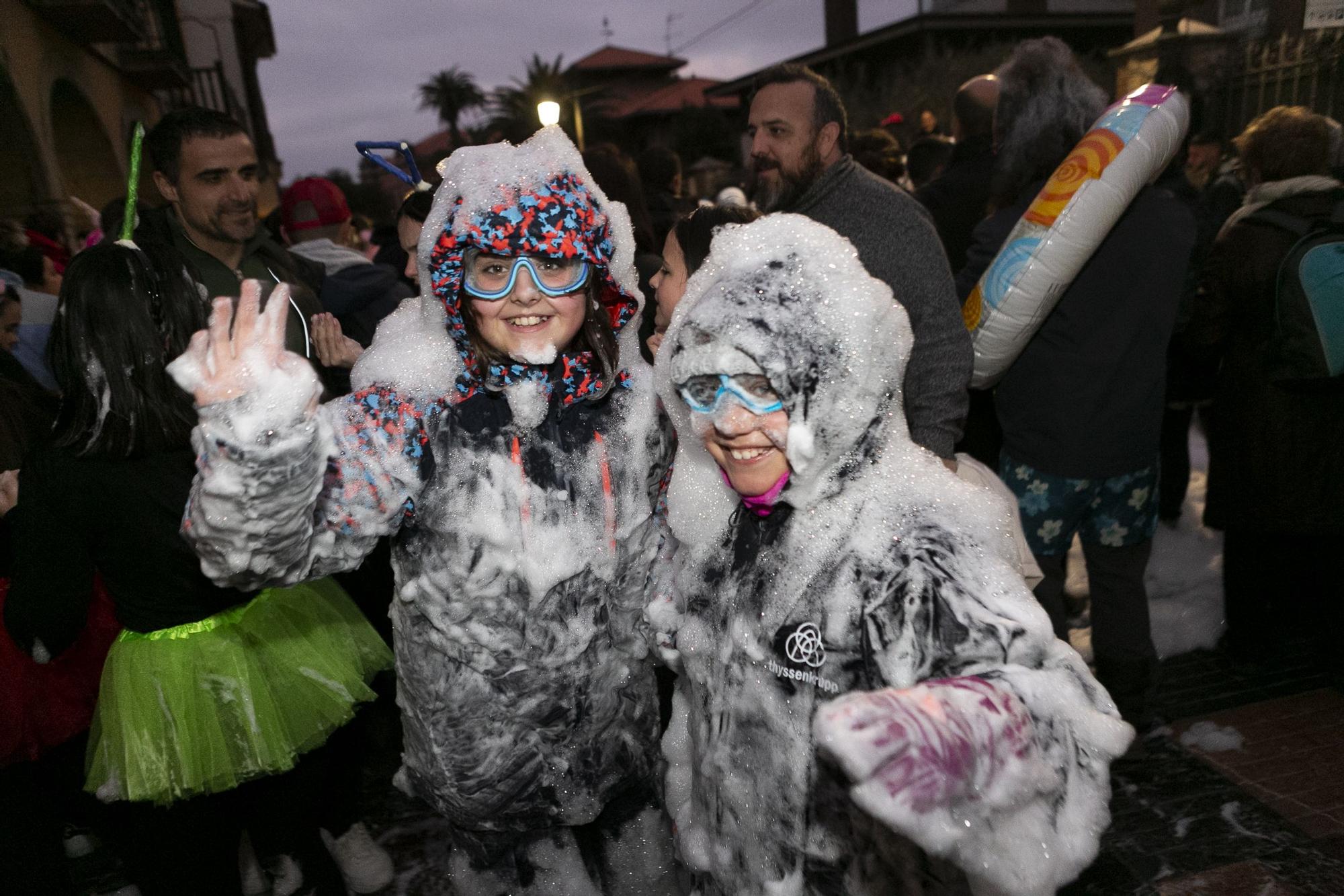 EN IMÁGENES: Así ha sido el Descenso de Galiana del Antroxu de Avilés 2023