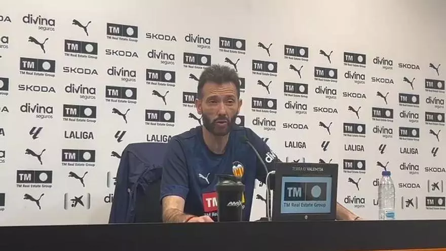 Corberán da las claves del Valencia - Alavés