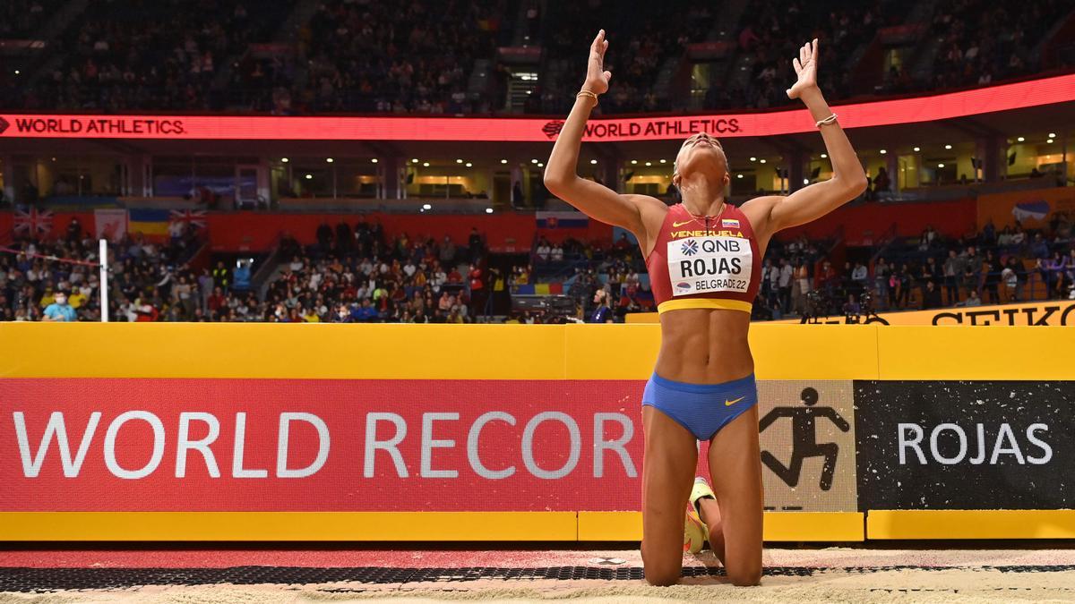 Yulimar Rojas destroza su récord mundial de triple con 15,74