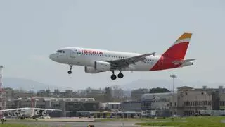 Iberia busca blindar todos sus vuelos cortos en España hasta la llegada masiva del AVE a Barajas