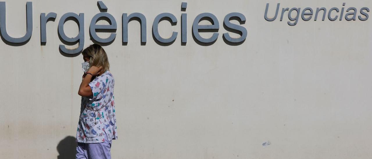 Un hombre de 35 años sin vacunar muere por coronavirus en València